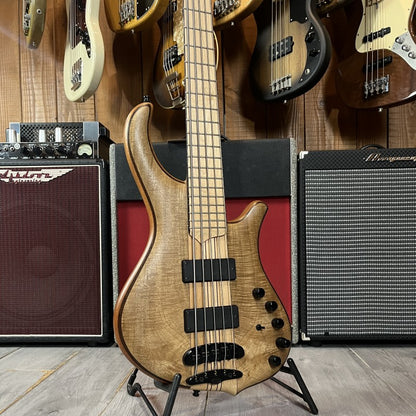 Mayones Slogan 5 CL (2017) Pologne