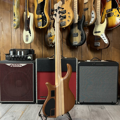 Mayones Slogan 5 CL (2017) Pologne