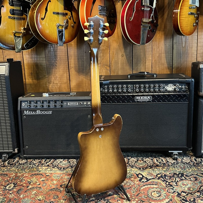 Montclair Kay K100 (60'S)