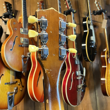 Montclair Kay K100 (60'S)