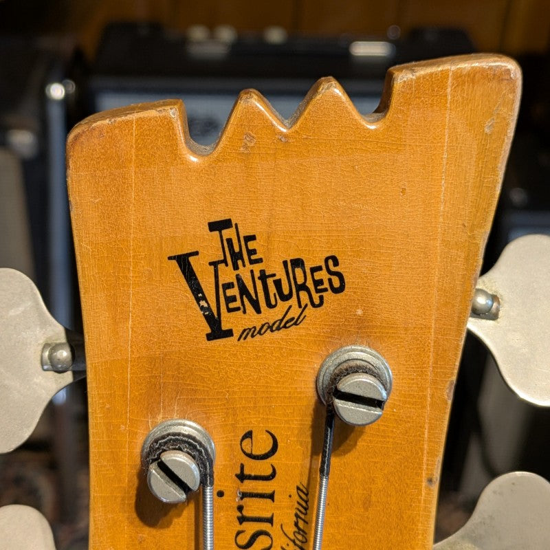 Mosrite Ventures Bass 1965 - Fiesta Red