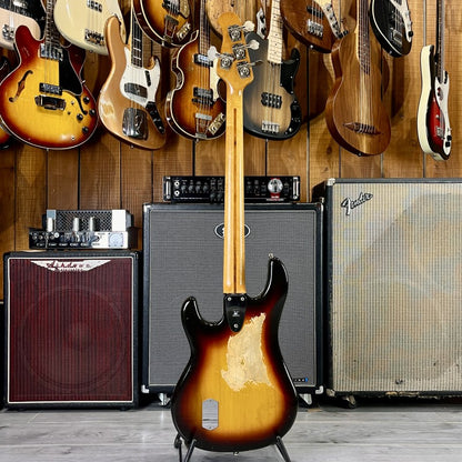 Music Man Sabre Bass 1979