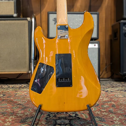 G&L Fullerton Deluxe Legacy HSS - Honey Burst