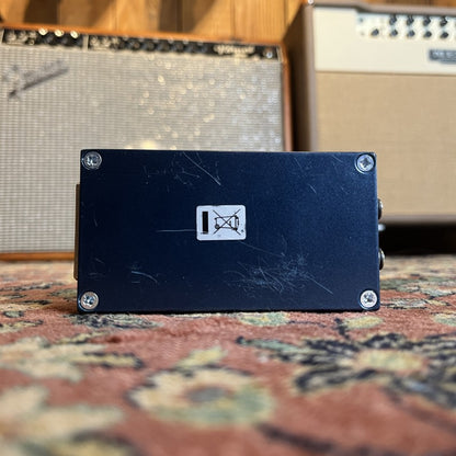 Palmer PDI09 The Junction Passive Guitar Amp DI Box