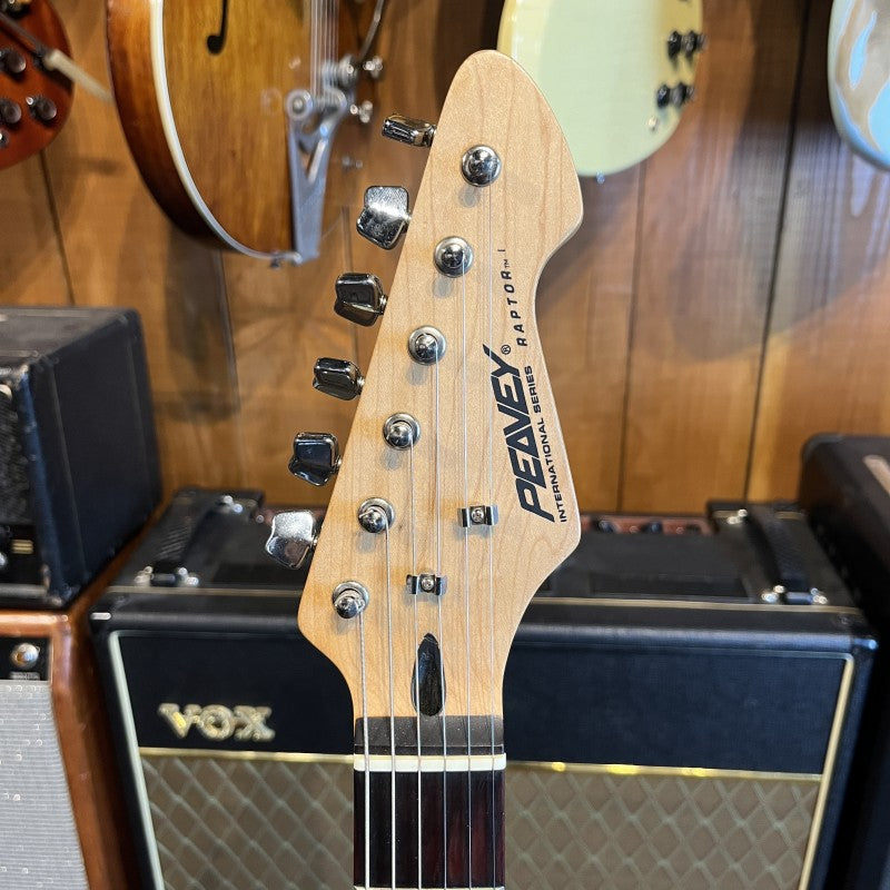 Peavey Raptor Custom SSS Maple -BLACK