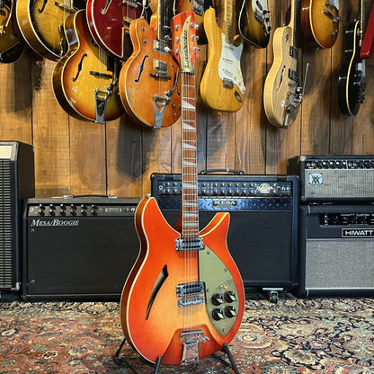 Rickenbacker R365 Capri (1958) USA