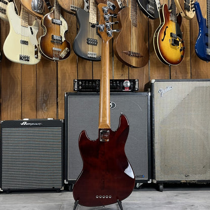 Sire Marcus Miller V5 Sunburst 5 Cordes