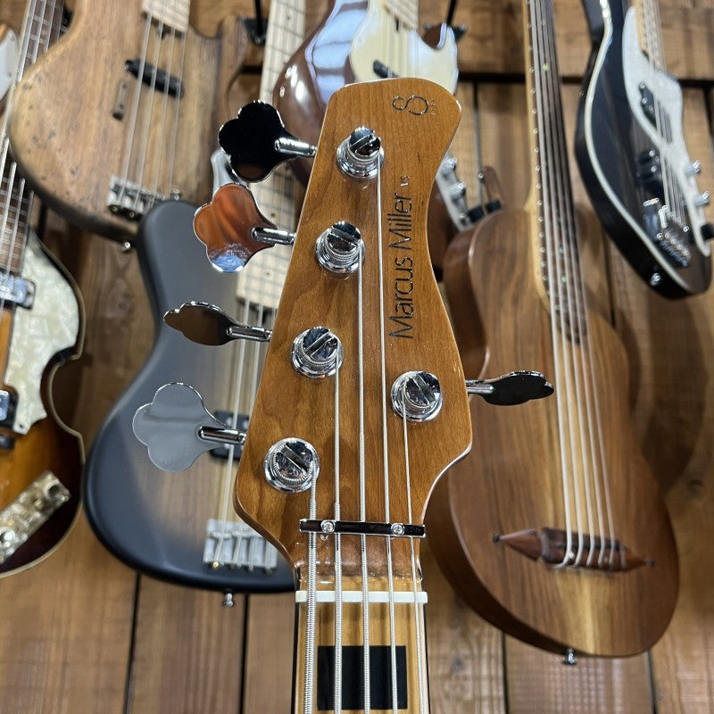 Sire Marcus Miller V5 Sunburst 5 Cordes