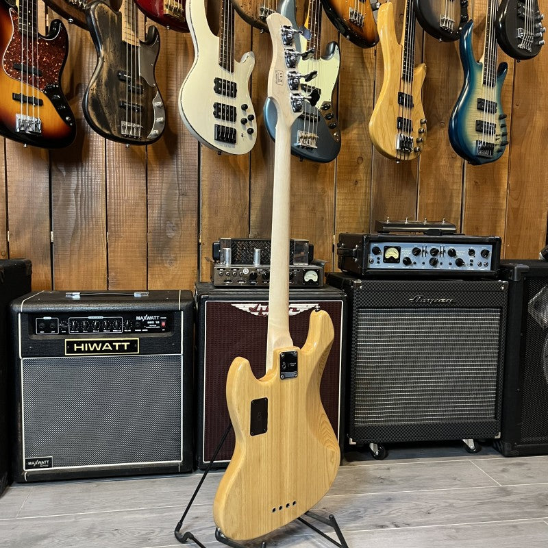 Sire Marcus Miller V7 Ash Natural 2nd Gen