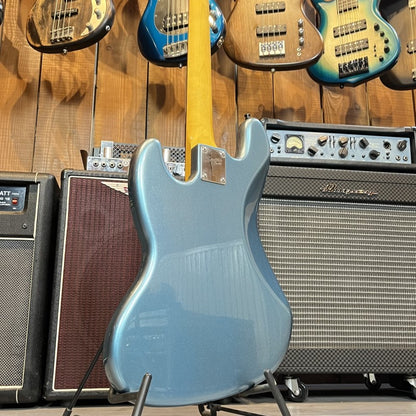 Squier Classic Vibe James Johnston Jazz Bass