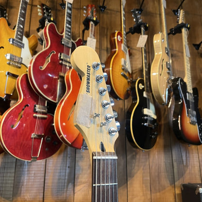 Squier Showmaster HSS Midnight Blue