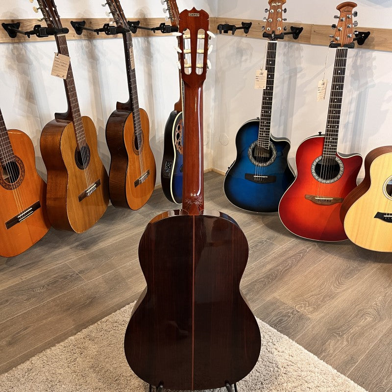 SUZUKI N36 Classical Guitar