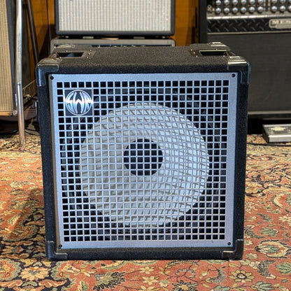 SWR LA-15 BASS COMBO