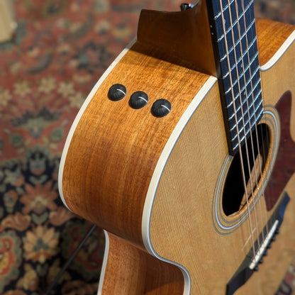 Taylor 214 CE - Natural