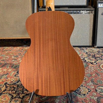 Taylor Academy 12 - natural